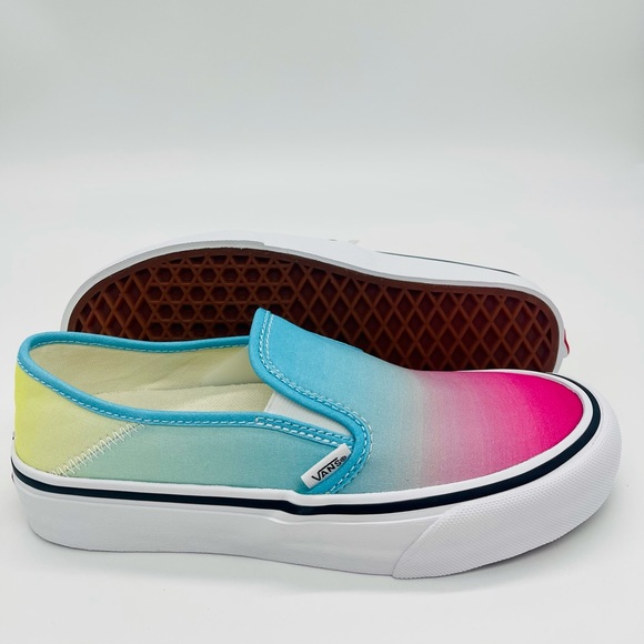 Classic Slip-On SF Vans - Picture 8 of 12